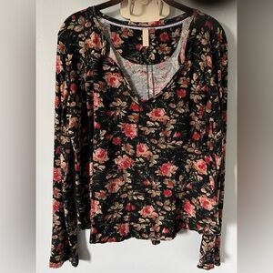 Pilcro Floral V-Neck Long Sleeve Top - Black and Pink